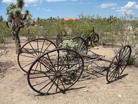 Walking Box Ranch, Outside the Big House