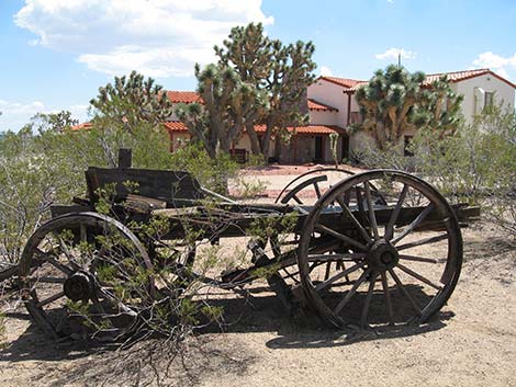 Walking Box Ranch, Outside the Big House