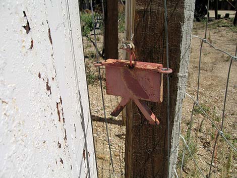 Walking Box Ranch, caretaker's job