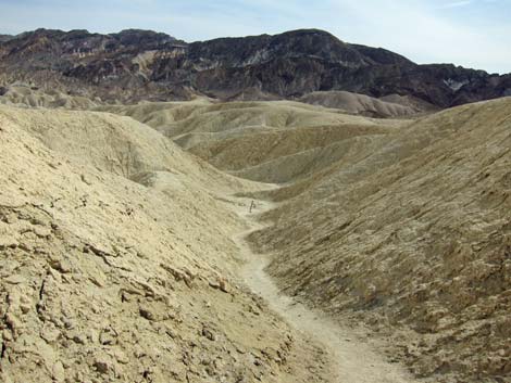 Golden Canyon to Zabriskie Point Trail