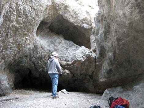 Grotto Canyon