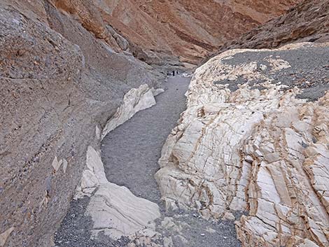 Mosaic Canyon