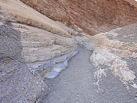 Mosaic Canyon