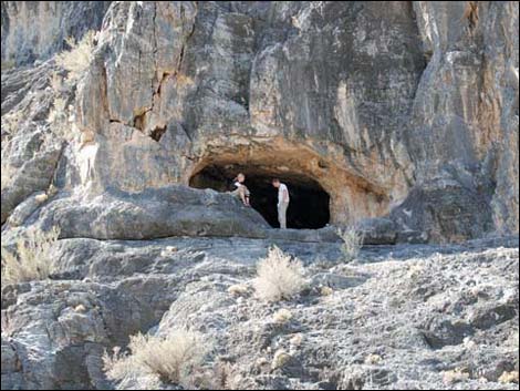 Mormon Well Road