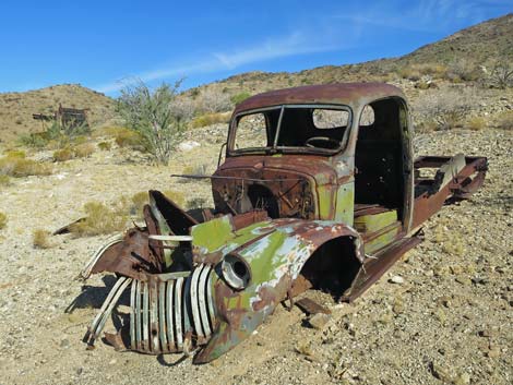 Nevada Mica Mine Road