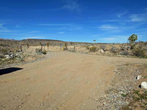 Sign at left fork (view SE)