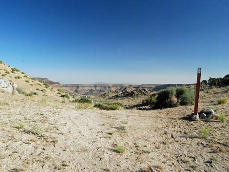 Mid Hills to Hole-in-the-Wall Trail