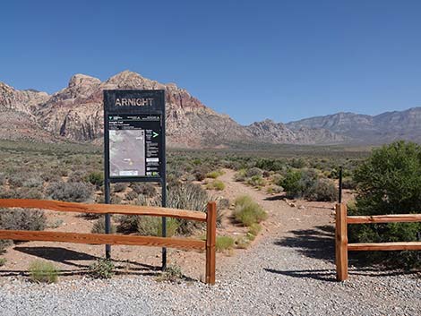 Oak Creek Canyon Trailhead