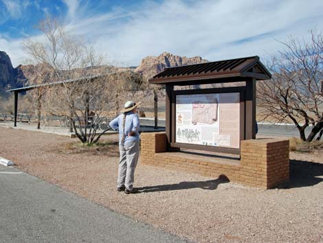 Red Rock Overlook Trailhead